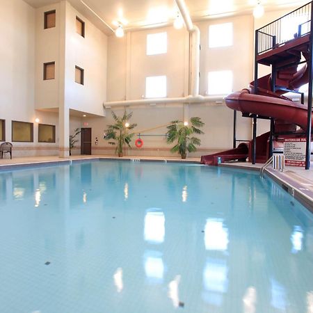 Coast Grimshaw Hotel & Suites Buitenkant foto