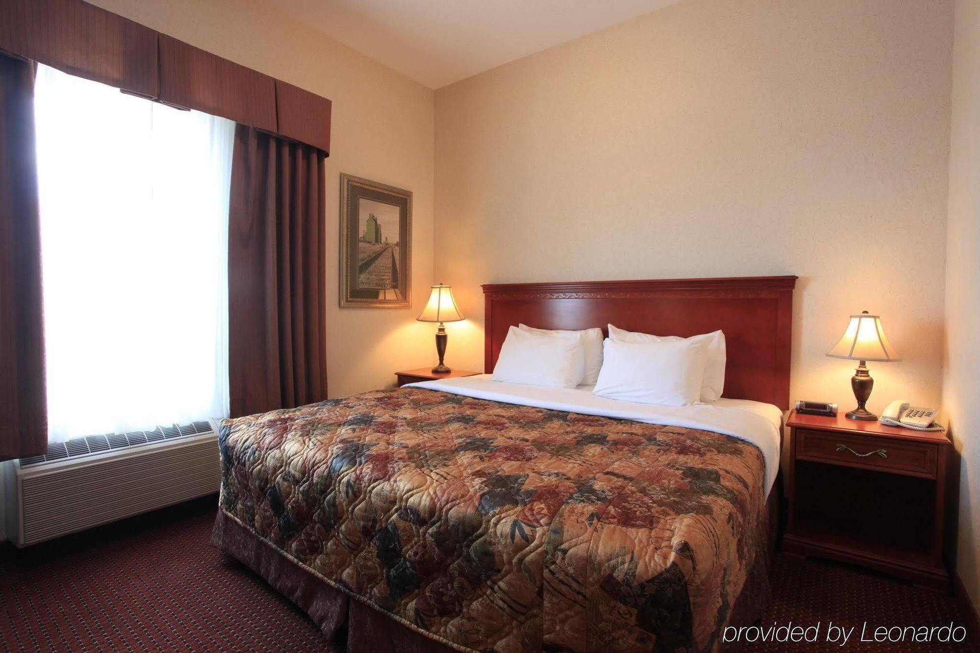 Coast Grimshaw Hotel & Suites Buitenkant foto